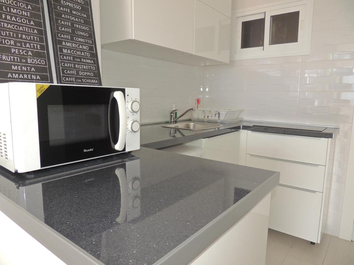 Puertosol Studio 102 Beach Playa - Sea Views Vistas Mar เบนัลมาเดนา ภายนอก รูปภาพ